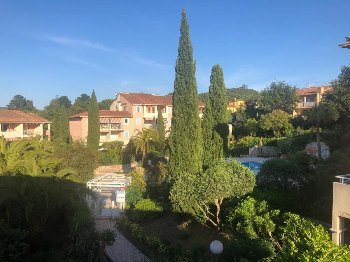 2P Terrasse Vue Piscine Et Jardin Tropical La Croix Valmer Экстерьер фото